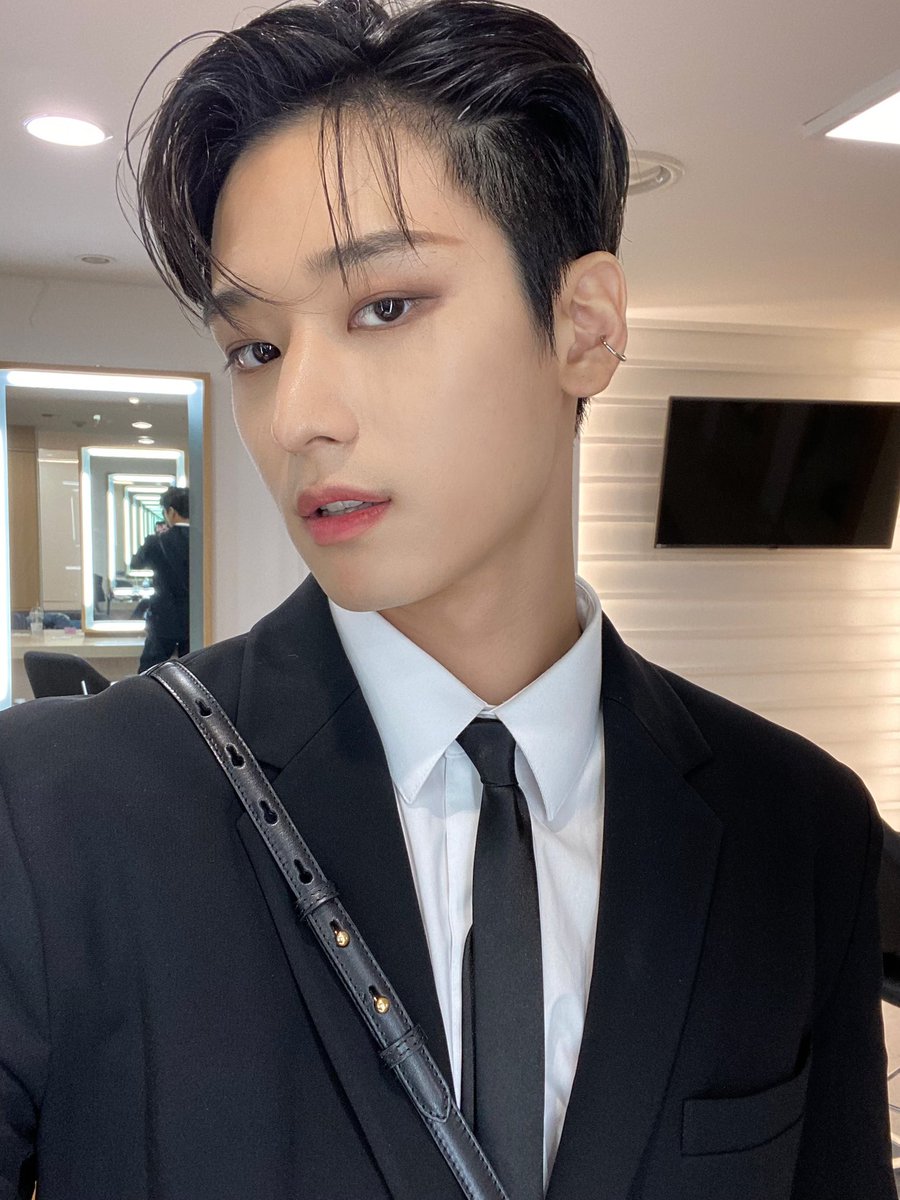 Juki115lee's tweet photo. 주연이의 레전드 셀카를 모아서 (ᵔ ᵔ)♪.*ﾟ https://t.co/FGooYSbaqy