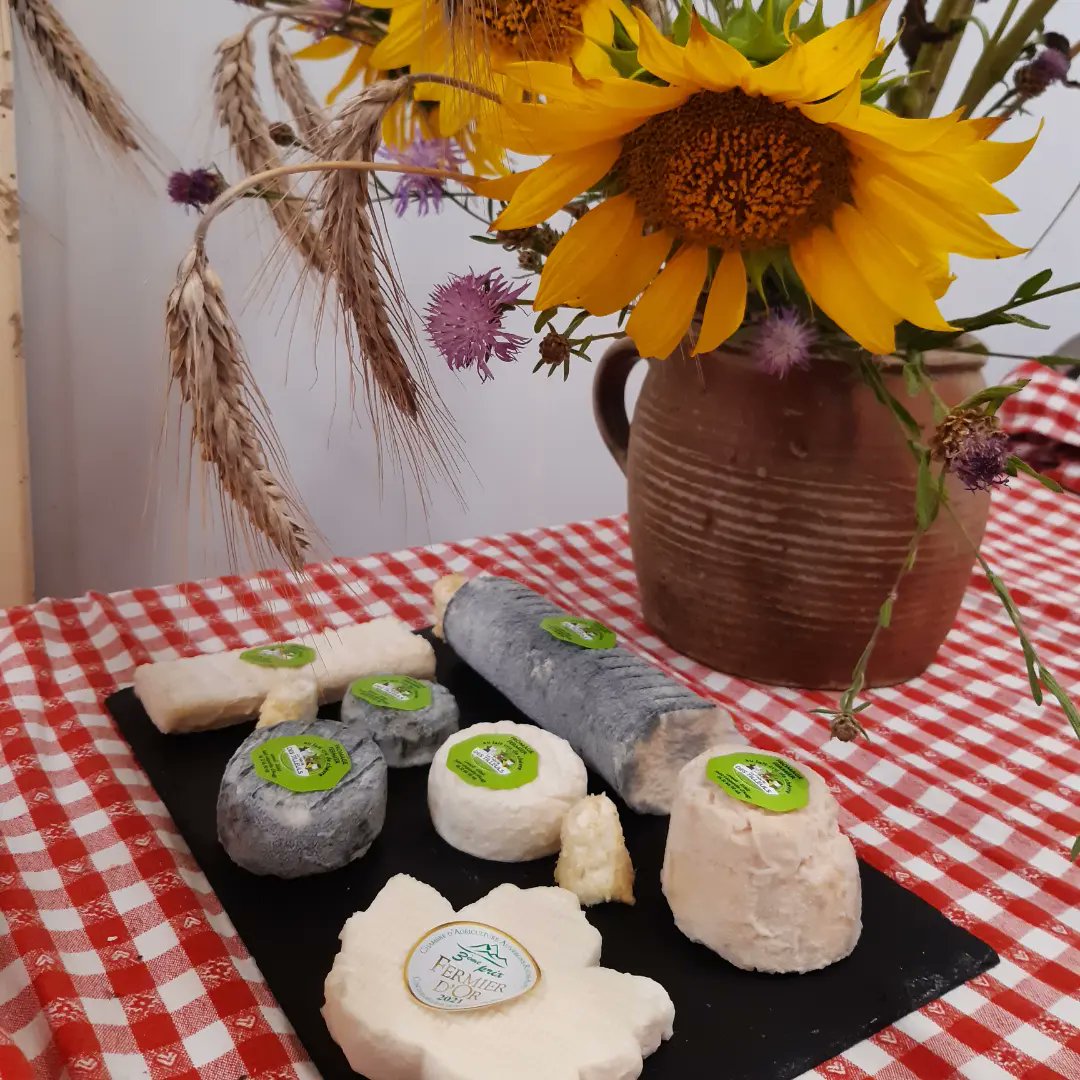 FabreAdeline's tweet photo. Ce week-end vous pourrez retrouver mes fromages à Paray sous Briaille au Festival Viticole et Gourmand lors d'une Veillée du Terroir et dimanche lors du Concours des Chevaux de Trait à Avermes. De belles animations en perspective dans @Allierdpt https://t.co/VoVysdsQWF