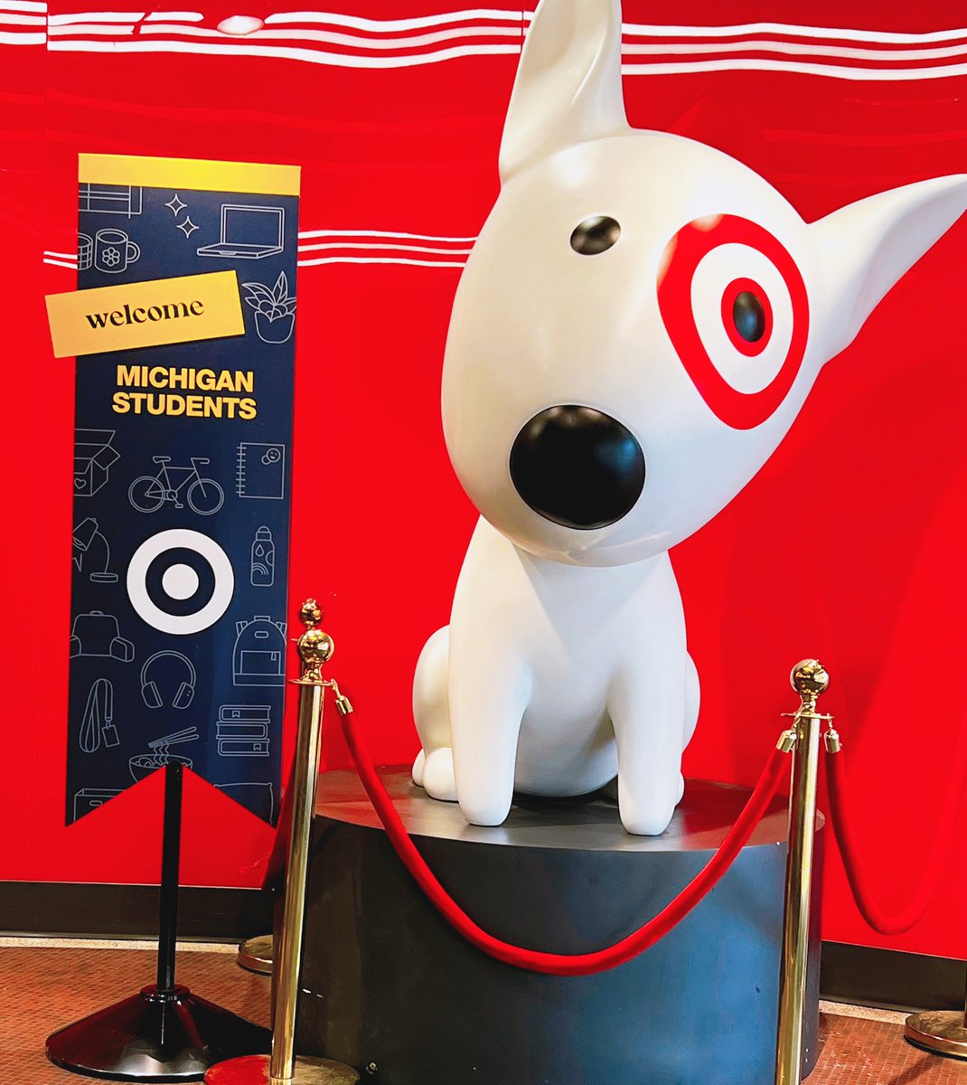 I think Bullseye is getting excited to meet and welcome back the UofM students in the next couple of days. 😉

Let move in week commence! 🎯💛💙