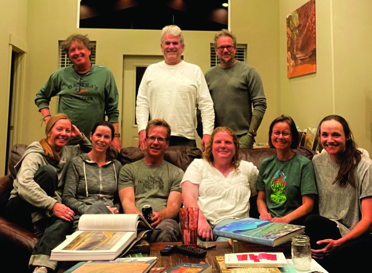 PleinAirMag's tweet photo. In this issue of PleinAir Magazine, we celebrate artists who find inspiration close to home or in unfamiliar territory. https://t.co/ERKlGnKwMc https://t.co/FJweCjjuzE