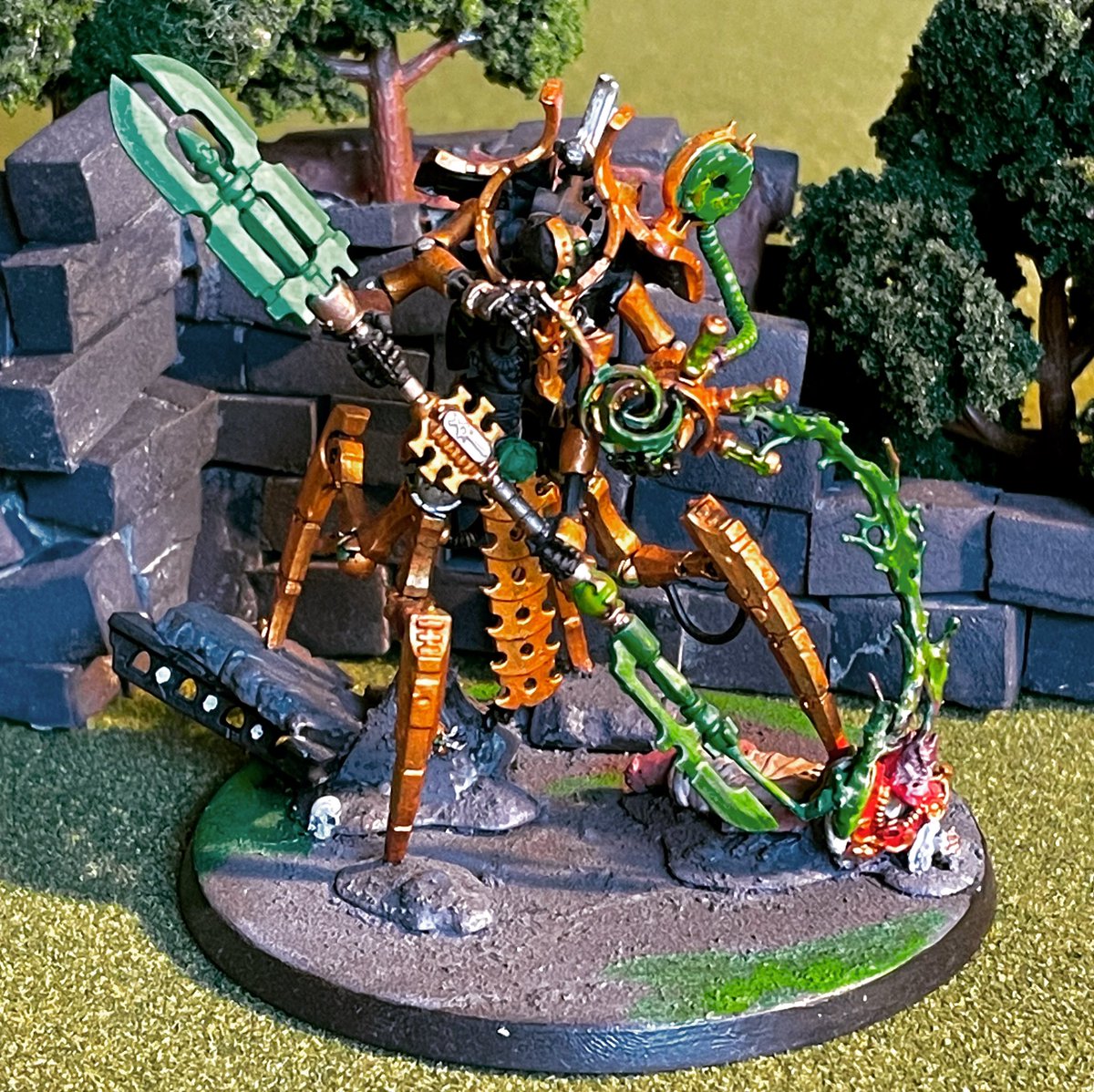 dalethetraveler's tweet photo. Illuminor szeras, the architect of biotransference has emerged from his slumber ready to harvest
IG:( taylord_miniatures )
#warhammer40k #wargaming #painting #necron #bio #myfavoritemodel https://t.co/I97nMFbe82