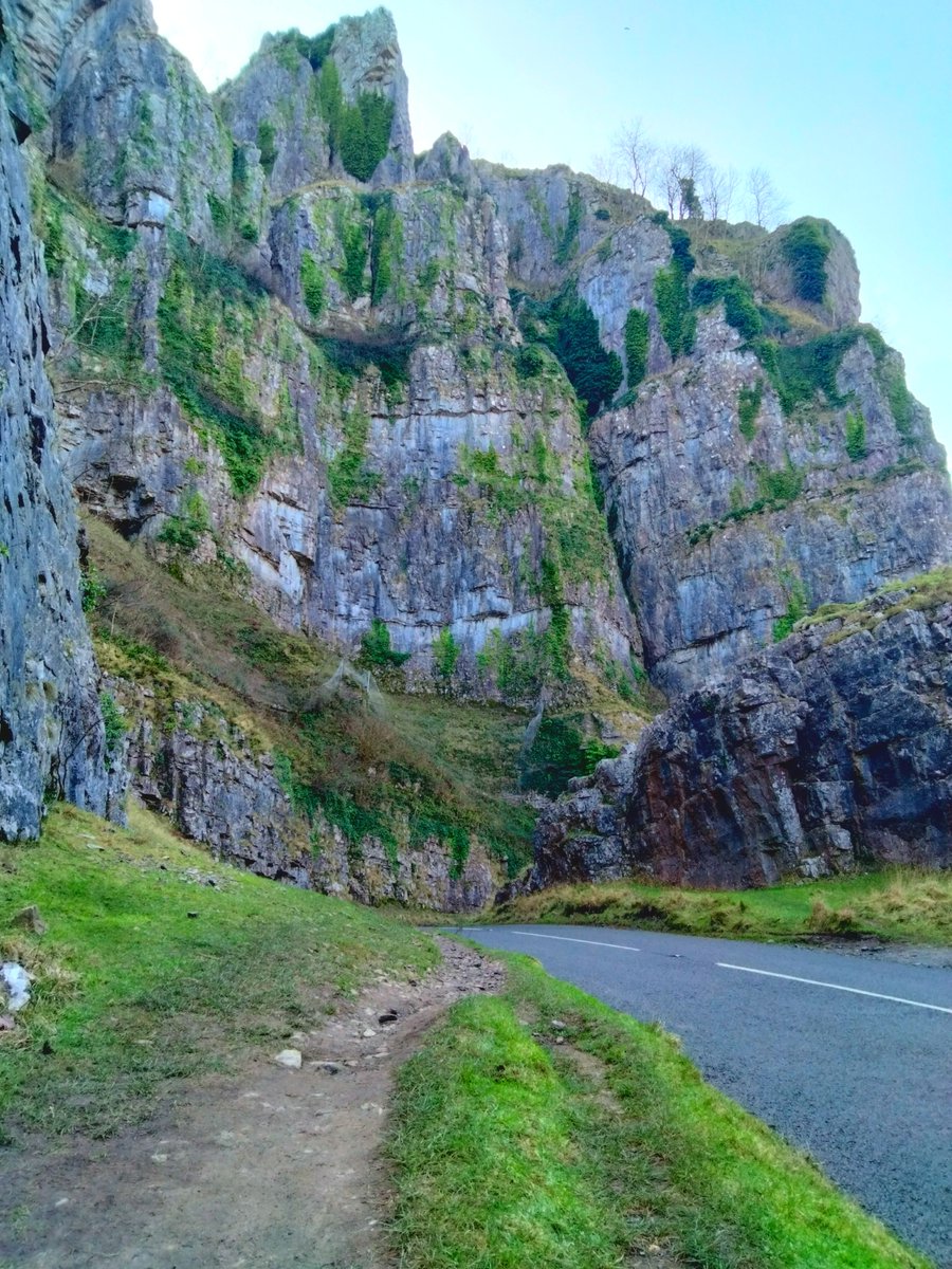 RelishRunning's tweet image. 1 month to go until the first ever closed roads run down Cheddar Gorge! Spaces are filling up fast so secure your place soon!

More info and register 👇

relishrunningraces.com/cheddar-gorge-…

#cheddargorge #cheddar #mendiphills #menipds