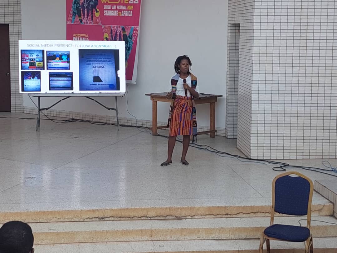 adanudzesiwo's tweet photo. #EʋeDzesiwo debut at #ChaleWoteFestival
I (@adenyagh ) presenting on the topic:
Ghanaian Symbol Communication +
knowledge system they embody
Thank you for the opportunity @Accradotalt
#EʋeDzesi #GaSamai #indigenousknowledge #africanknowledge
#ChaleWote22 https://t.co/IA3AtHojf3