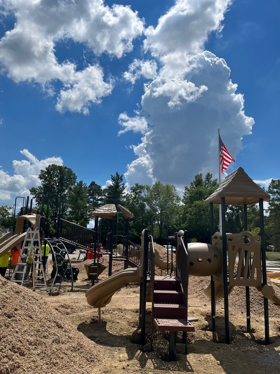 SycamoreTwp's tweet photo. Construction of a new playset near the athletic practice fields at @SycamoreTwp Administrative complex, 8540 Kenwood Rd. is underway and should be completed within the next couple weeks! Our hardworking maintenance crew built the necessary retaining wall in-house. #moreinsycamore https://t.co/Wy8nfz0AeE