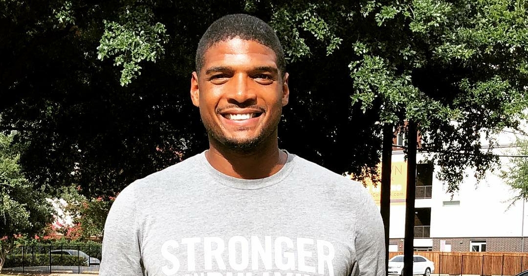 instinctmag's tweet photo. Out Footballer Michael Sam Says Playing For Barcelona "Saved His Life" https://t.co/o3O9zcqE59 #News #Sports #Videos #gayathletes #MichaelSam https://t.co/39KLjI8yX4