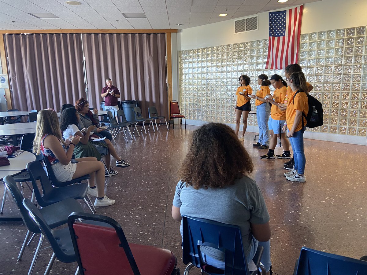 BCHSAVID's tweet photo. Our AVID Seniors sharing their expertise with our AVID freshman at our AVID 9 ice cream party. We are excited for another school year! https://t.co/4NAjddfoI7