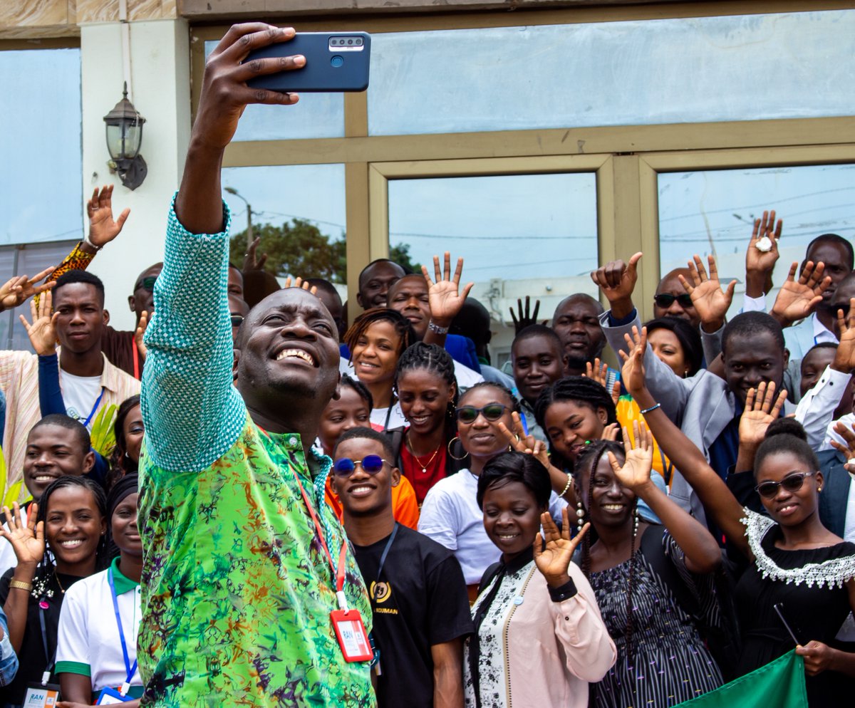 Wikimedia_CIV's tweet photo. Du 12 au 15 août 2022, Bouaké a abrité les Rencontres Annuelles de Wikimedia #CIV225. Moments de #partage, d'enrichissements mutuels et de #projection. Retour en images sur les #RAN22.
#RANWikiCIV22
#Wikimania22 https://t.co/YCL2ng80il