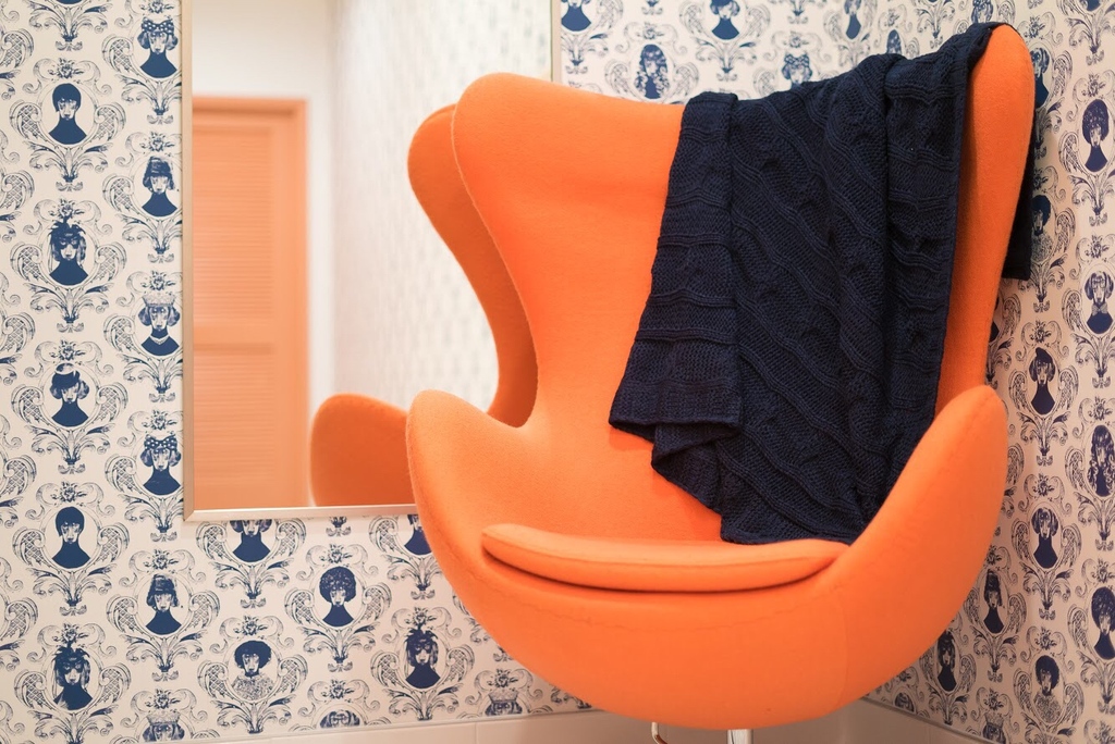 LocalOffice_com's tweet photo. Take a load off, pal! 
#coworking #community #cowork #sharedspace https://t.co/rRFuMWkGcb
