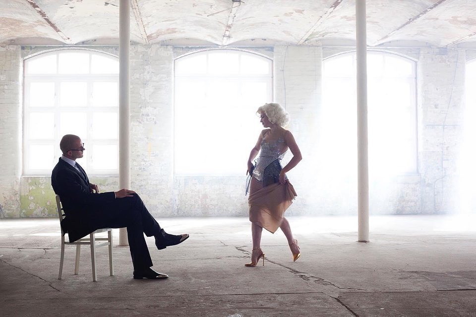 kimchapmanactor's tweet photo. @ruthpaxton ‘s Stunningly Beautiful film ‘NEVADA’ is 10 yrs old today 🖤
DoP @davidliddelldop 
Starring @kimchapmanactor + @LouisPaxton8 
Make up + Hair @viggoburmese 
Wardrobe #EmmaMacFarlane
Stills @oliviarutherford01 
Commissioned by @lauscotland https://t.co/IlpTz6FkAa