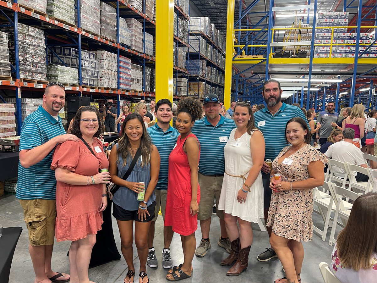 SBCKansas's tweet photo. ✨SBC Summer Celebration!✨We were thrilled to get our #SBCKansas team members together to officially celebrate our warehouse expansion project&amp; toast the end of summer! We were pumped to have @RuddFoundation &amp; Miss KS, Ayanna Hensley join us! 
#LetsRise #Team #Celebration https://t.co/n6NHBibE3Z