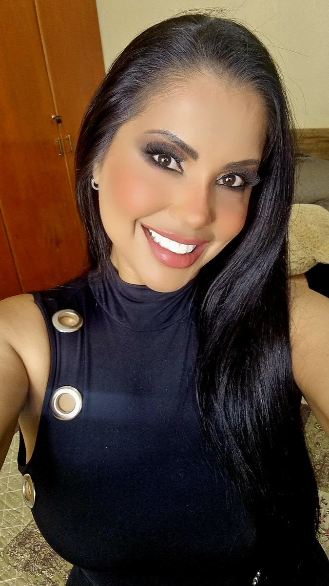Perli_Velazquez's tweet photo. 🖤🔝💫✨️ https://t.co/AcAQjl4vnw