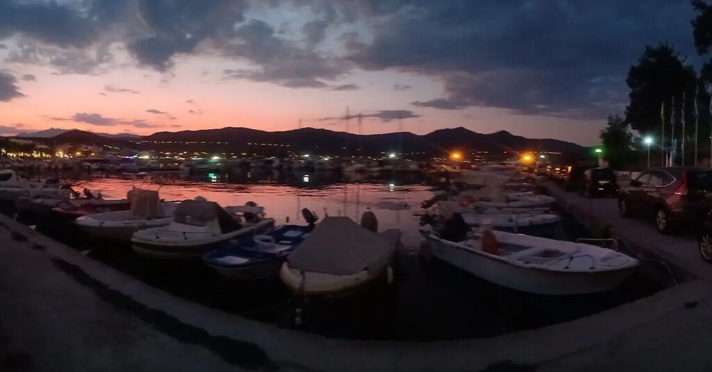 1gastronomy's tweet photo. As the sun ☀ goes down in #neairaklitsa#marina #kavala #greece

#greece #travel #summer #athens #greek #sea #visitgreece #greekislands #photography #travelphotography #crete #nature  #love #beach  #vacation #santorini #gr #travelgram #europe #cyclade… https://t.co/dR5FtiH0UG https://t.co/SXsy2ObHvf