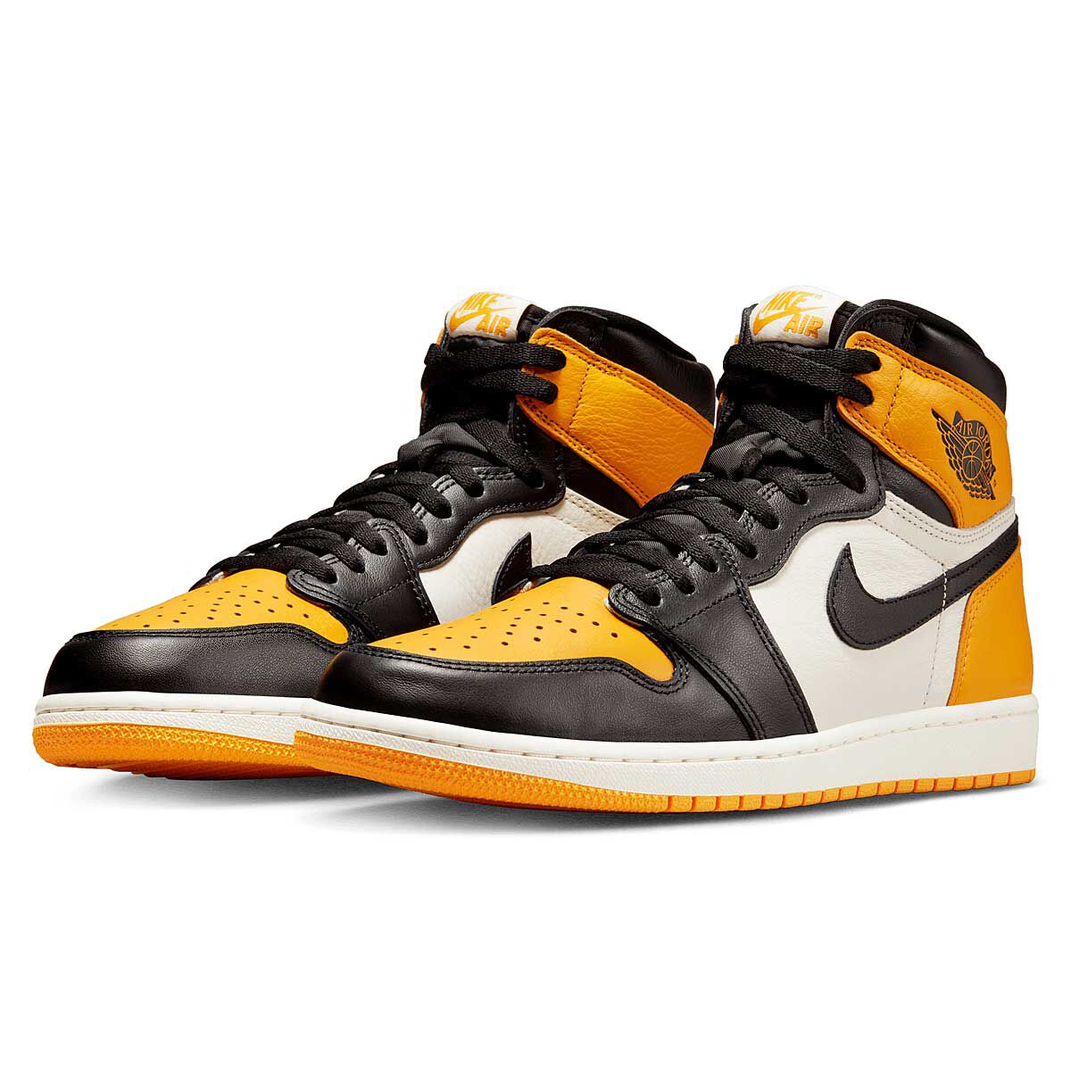 kickz's tweet photo. 👟 Air Jordan 1 Retro High OG Taxi #GIVEAWAY

It's time for our next KICKZ GIVEAWAY!
A chance to win the purchase right for the Air Jordan 1 High OG Taxi 🚕 

To Enter 👇
1. Follow @KICKZ
2. RT + ❤️
3. Tag your 3 baller friends and comment your country of origin

Good Luck!! https://t.co/hKkRZ5MdBi