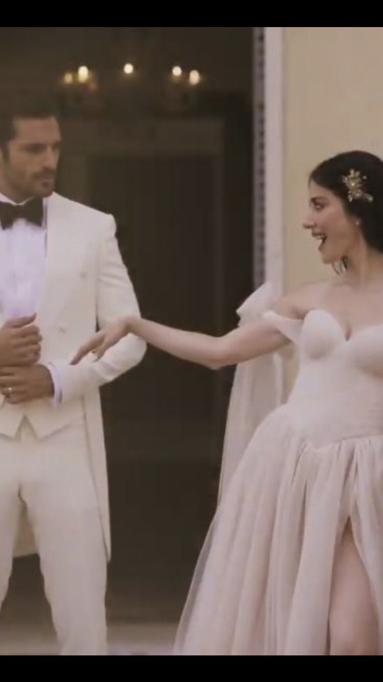 yağmur🌸🍃 on Twitter &quot;ozgecangurel SerkanCayoglu ÖzSer ÖzgeGürel 