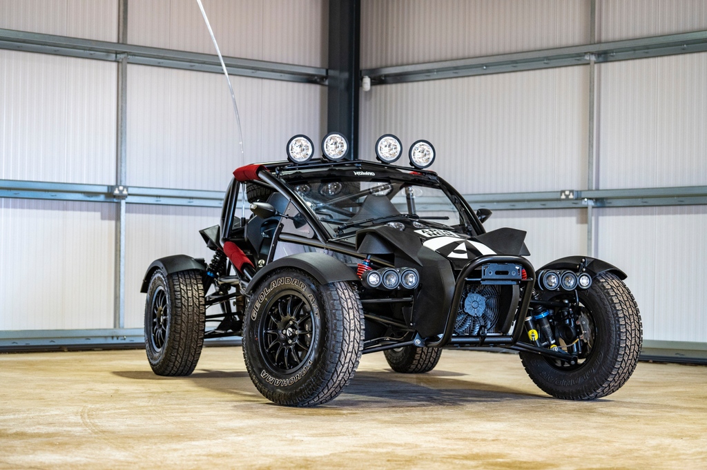 collectingcars_'s tweet image. 🇬🇧 *LIVE AUCTION*

The extraordinary Ariel Nomad was released to rapturous applause from the motoring press, with CAR magazine praising its ability to make “every metre alive, every corner and roundabout a playground”.

Details: collectingcars.com/for-sale/2019-…

#CollectingCars