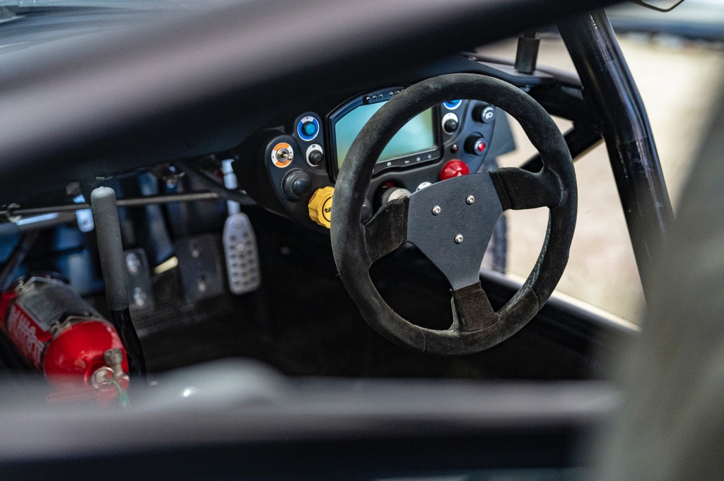 collectingcars_'s tweet image. 🇬🇧 *LIVE AUCTION*

The extraordinary Ariel Nomad was released to rapturous applause from the motoring press, with CAR magazine praising its ability to make “every metre alive, every corner and roundabout a playground”.

Details: collectingcars.com/for-sale/2019-…

#CollectingCars