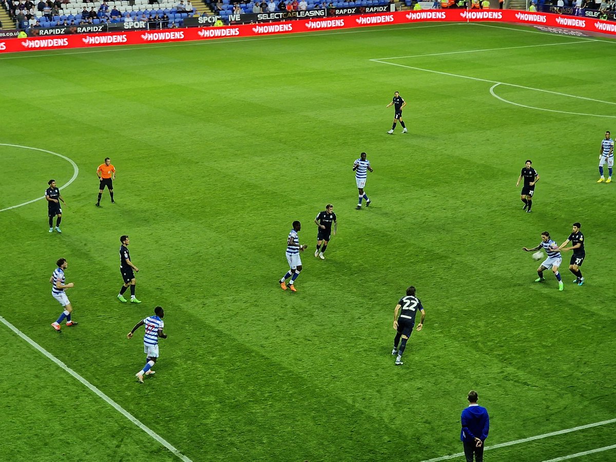 beccajtalbot's tweet photo. Anyone else noticed all the boots at @ReadingFC are every colour of the rainbow? 🌈 is that a concious choice, as part of the #showyourstripes campaign? #readingfc https://t.co/VJen3bYQHx