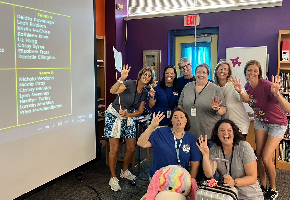 baucomes's tweet photo. The Baucom Aviator staff returned today to Hunter Street to kickoff another wonderful year! Our staff engaged in training, as well as, participating in an Amazing Aviator Race organized by our IF @MsRushin This year we are #soaringtonewheights ✈️ https://t.co/VGh9pyDLf8