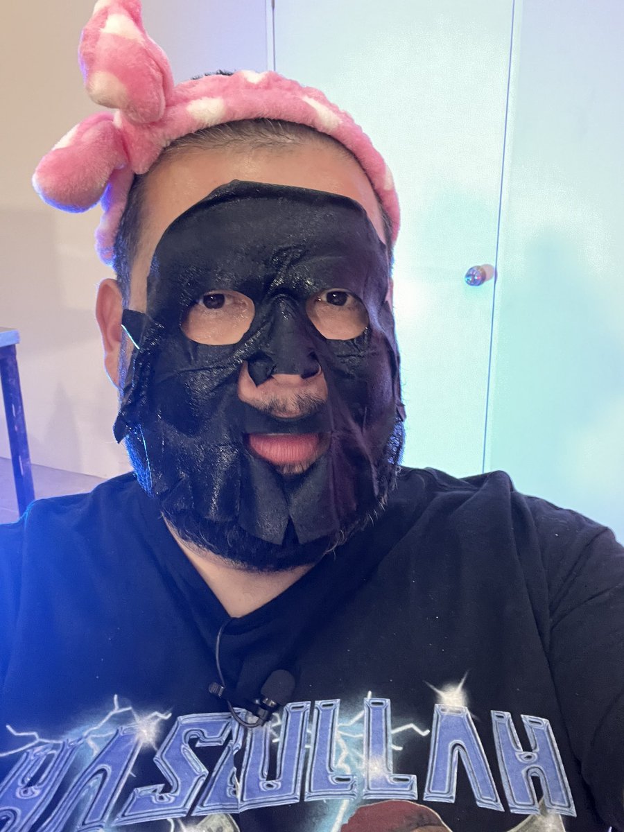 IVAN LA MOLE tweet media