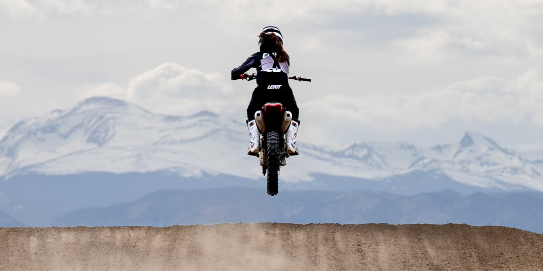 Garmin's tweet photo. Can’t stop. Won’t stop.

Learn more about @kianaclay23, the newest member of our #WomenOfAdventure series. https://t.co/qfKAzZGtZ7 https://t.co/NGTt7lAu0N