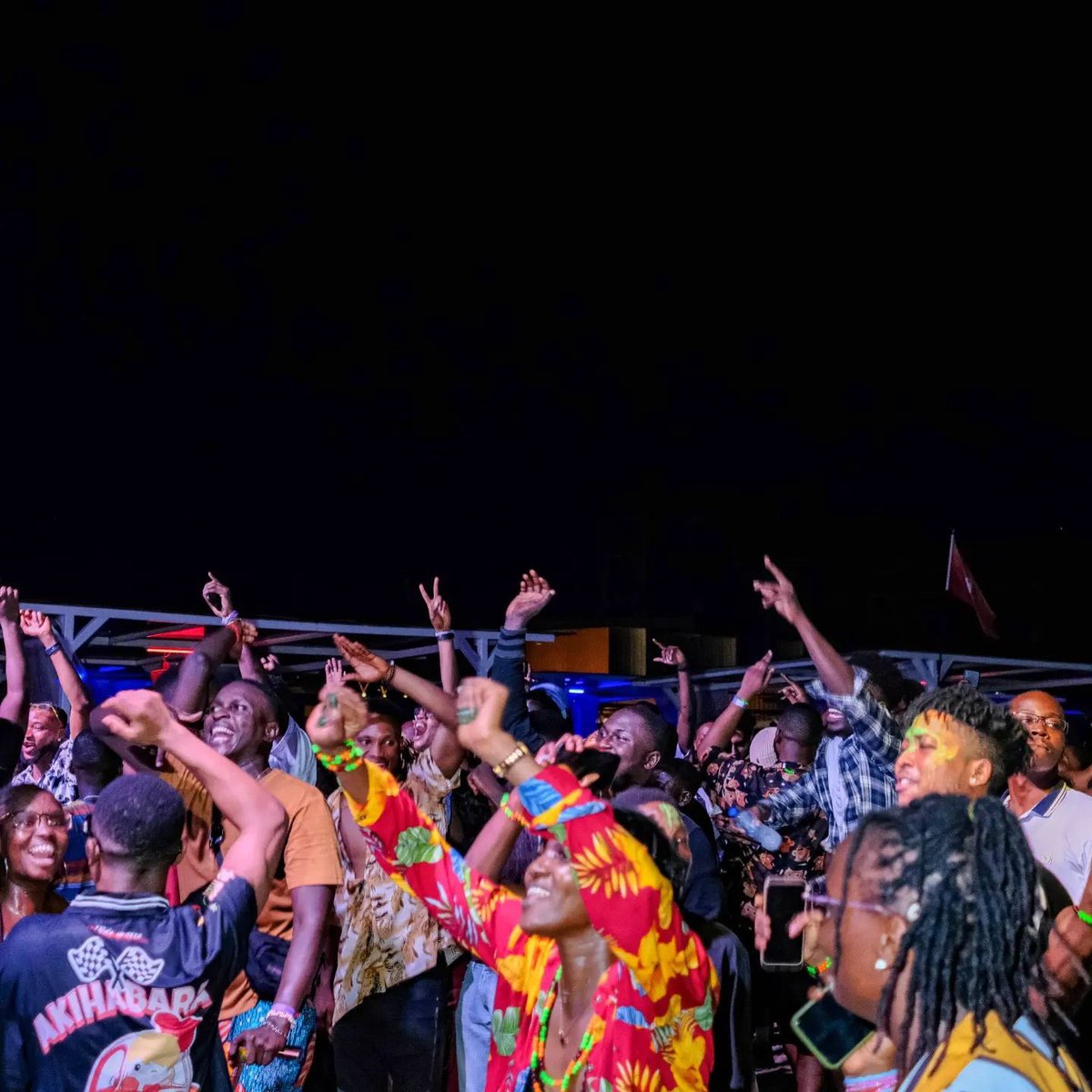 TheAfricanHobo's tweet photo. There’s an underground Rave culture in Lagos and it’s powered by the Afro-Edm sound. https://t.co/RhoZFCKSn8