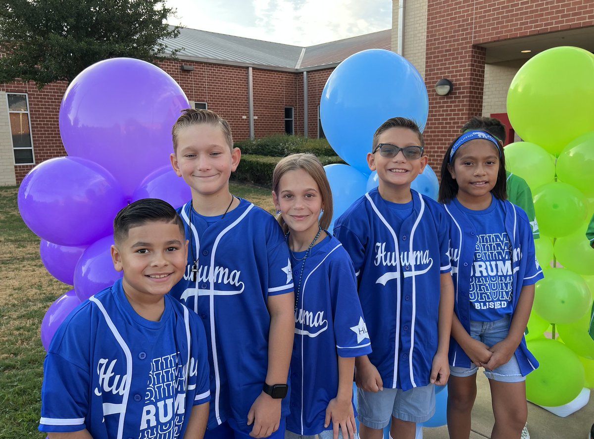 Huruma House Council 22-23! SO proud of these leaders! #HurumaHeart #NoPlaceLikeERE