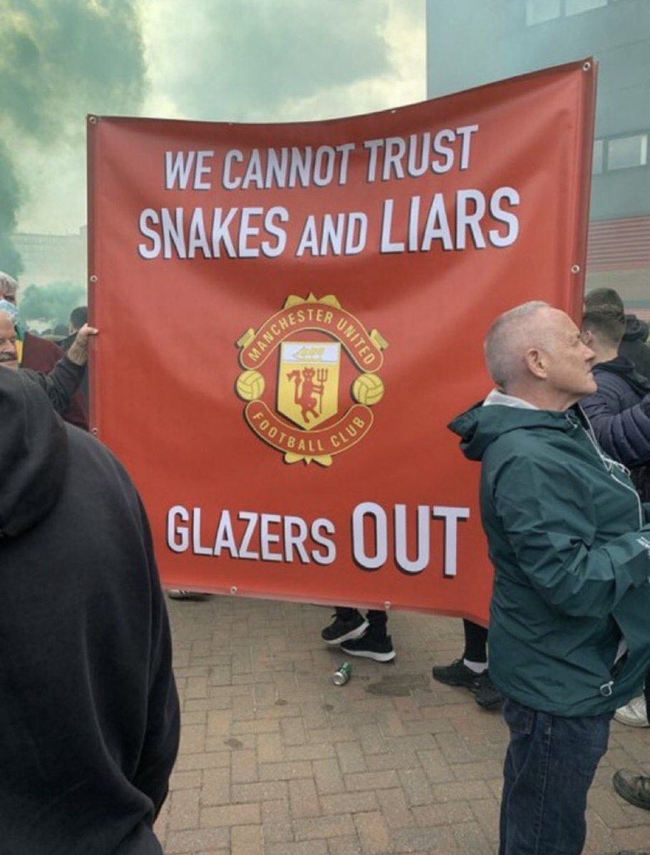 #GlazersSellNow #EmptyOldTrafford #GlazersOut 🔴⚪️⚫️