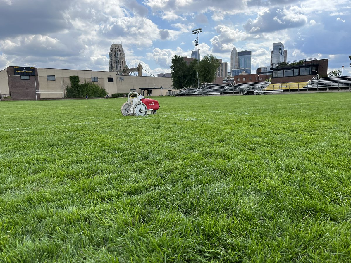 MSC_Sportsturf's tweet image. A nice backdrop for @MNSodCo  to lay out a Football game field including numbers today!  Still some room on the schedule for a few more game field layouts. @mpstma2022 @MPSTMA @WisconsinSTMA @MN_IAAA @WadaWisconsin @tmr_robots