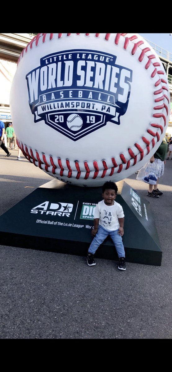 RavoikadeW's tweet photo. #LLWS19 https://t.co/D7qS8KUeT0