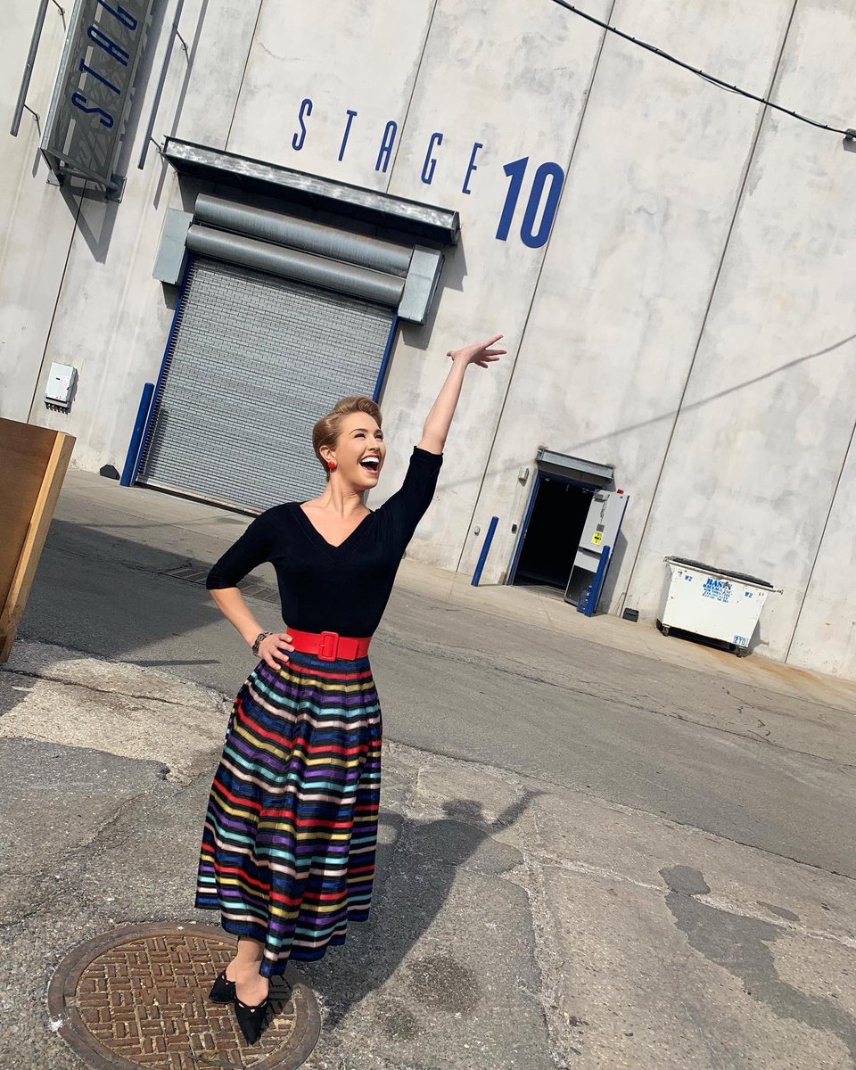 DeeTomasetta's tweet photo. The Marvelous Mrs. Maisel, Season 4- Now streaming on @amazonprime💃🏼❤️✨

Been fully enjoying &amp; living in the moment. Finally getting around to sharing some beautiful experiences in my life that I have cherished!

Catch me in a few episodes this season in a reoccurring role! xo https://t.co/oexLun9iGM
