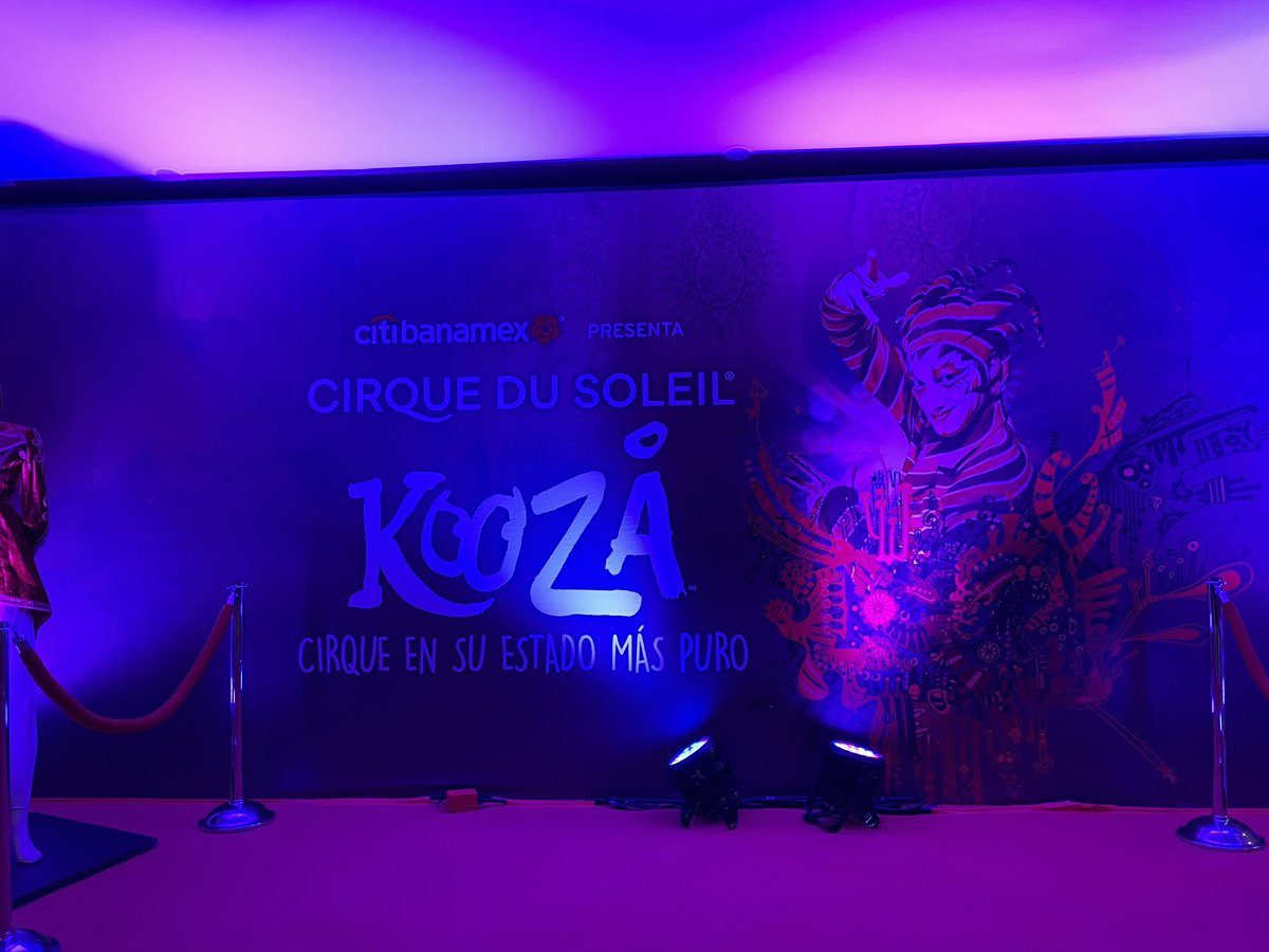 SMLabMx's tweet photo. Nos encontramos en la conferencia de prensa de Kooza de Cirque Du Soleil @ocesa_total https://t.co/mCxyp96haq
