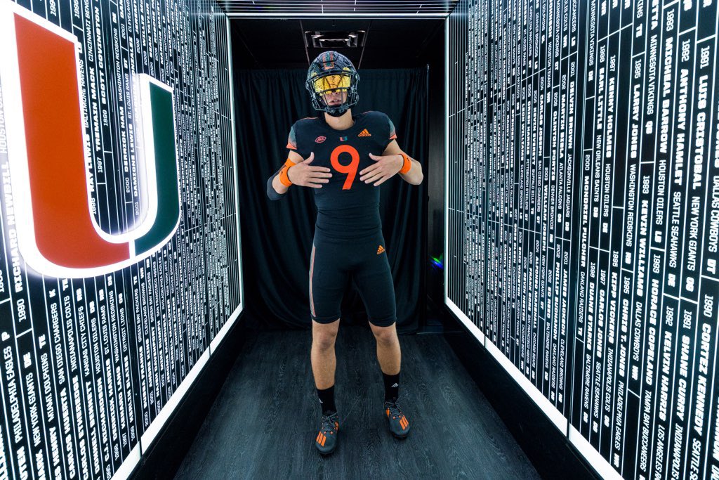 #GoCanes It’s all about the U baby!🙌