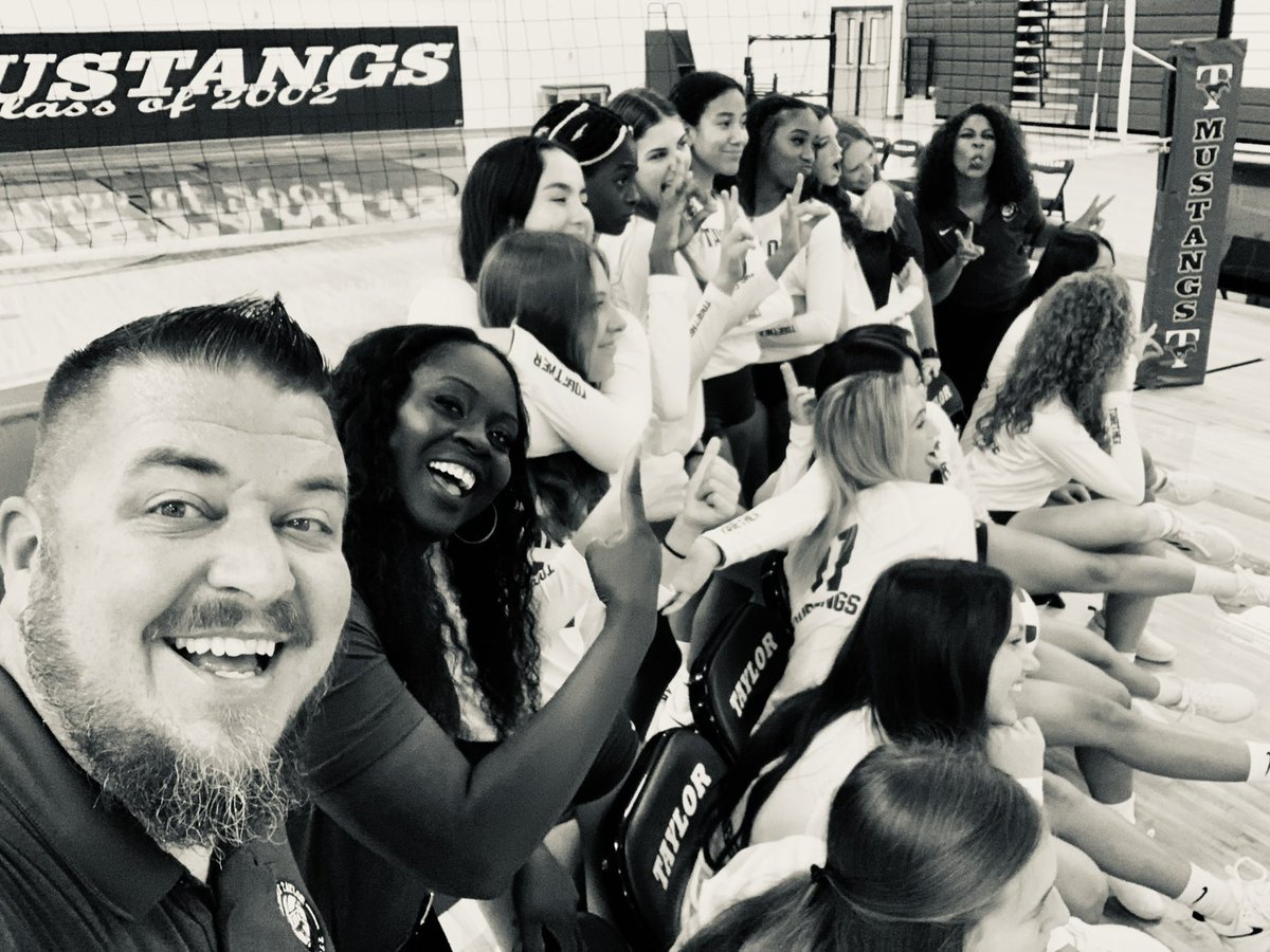 taylor_vball's tweet photo. Starting year 14th with my crew! Never a dull moment💙 Excited to be coaching with people who are passionate about working with kids. @CoachSimmons14 @THS_CoachSlater @CoachTmonroe https://t.co/fYxRCFRMWv