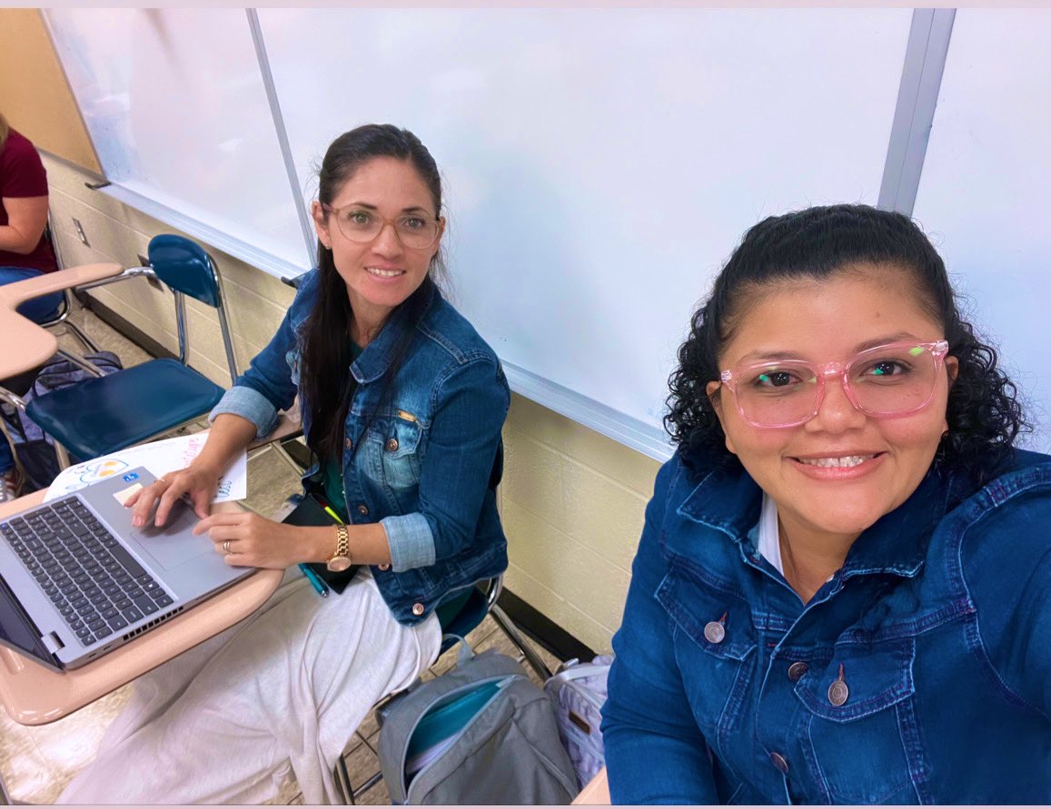 _AnaDaniella's tweet photo. Great professional learning at "Bridging the Gap" Summer Symposium 2022. Ready to teach 3rd graders @CastiStephani @ParticipateLrng #unitingourworld https://t.co/5pqbmrLthy