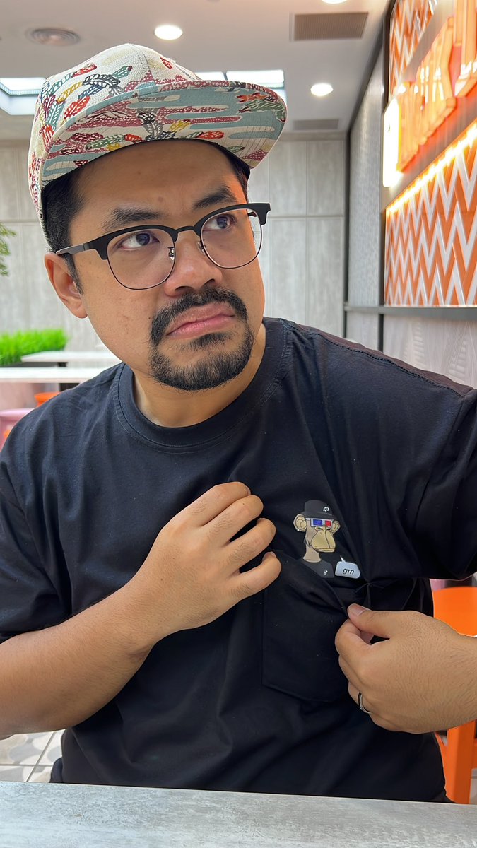 AmyOnly88's tweet photo. When im feeling fomo from @onlyayep  new @mintable_app tshirt…. Can i get 1 too? #mesad #mewanttoo #mewaiting https://t.co/Cb00ZcFzWn