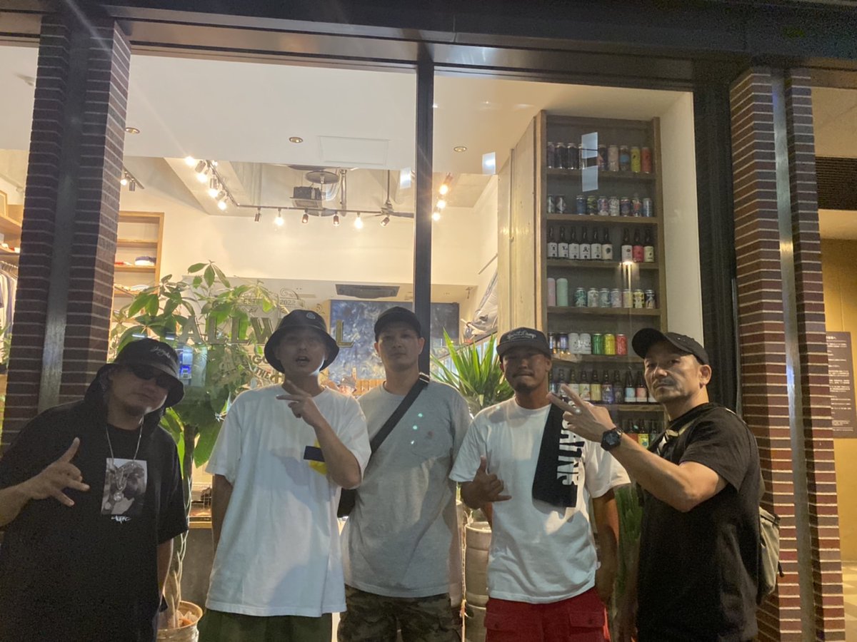 bunta_bayhood's tweet photo. 壽に曲誘われたからYOSとやる
#LUCKEND #bayhood
そして句潤んとこよってみた https://t.co/slyY1Gzo8f