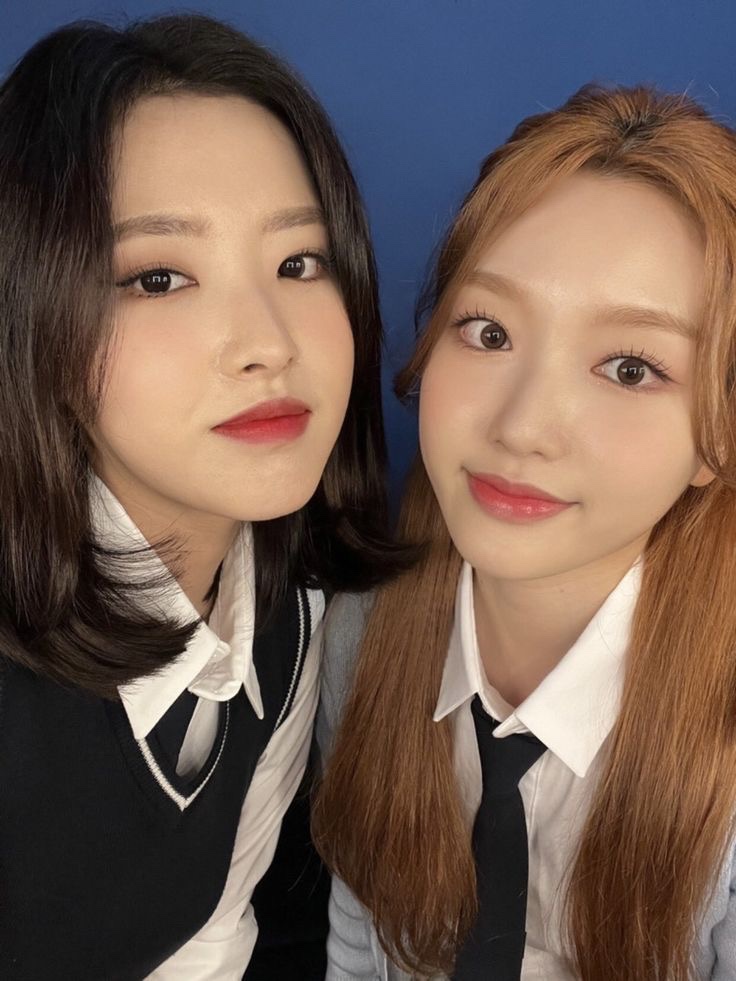 hyewonlqs's tweet image. my mothers