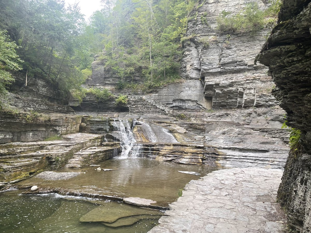 kuhntownkid's tweet photo. Damn Ithaca, you’ve got some serious waterfalls.
#LuciferFalls
#IthacaFalls
#CayugaLake https://t.co/UwOy4vDwF4