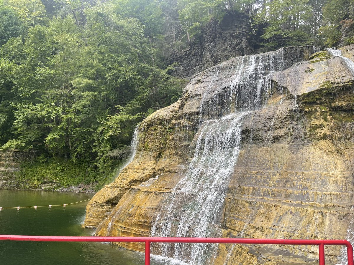 kuhntownkid's tweet photo. Damn Ithaca, you’ve got some serious waterfalls.
#LuciferFalls
#IthacaFalls
#CayugaLake https://t.co/UwOy4vDwF4