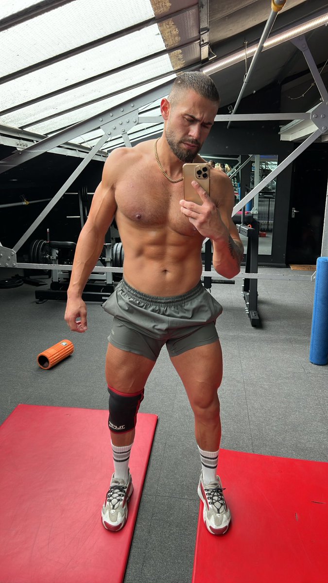 JamesATkhan's tweet photo. 🦍 https://t.co/uA8KwbE7CZ