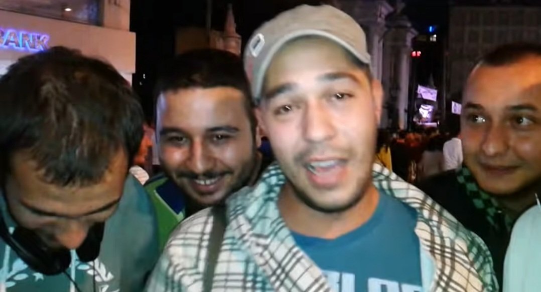 Fotoğrafın sesi var