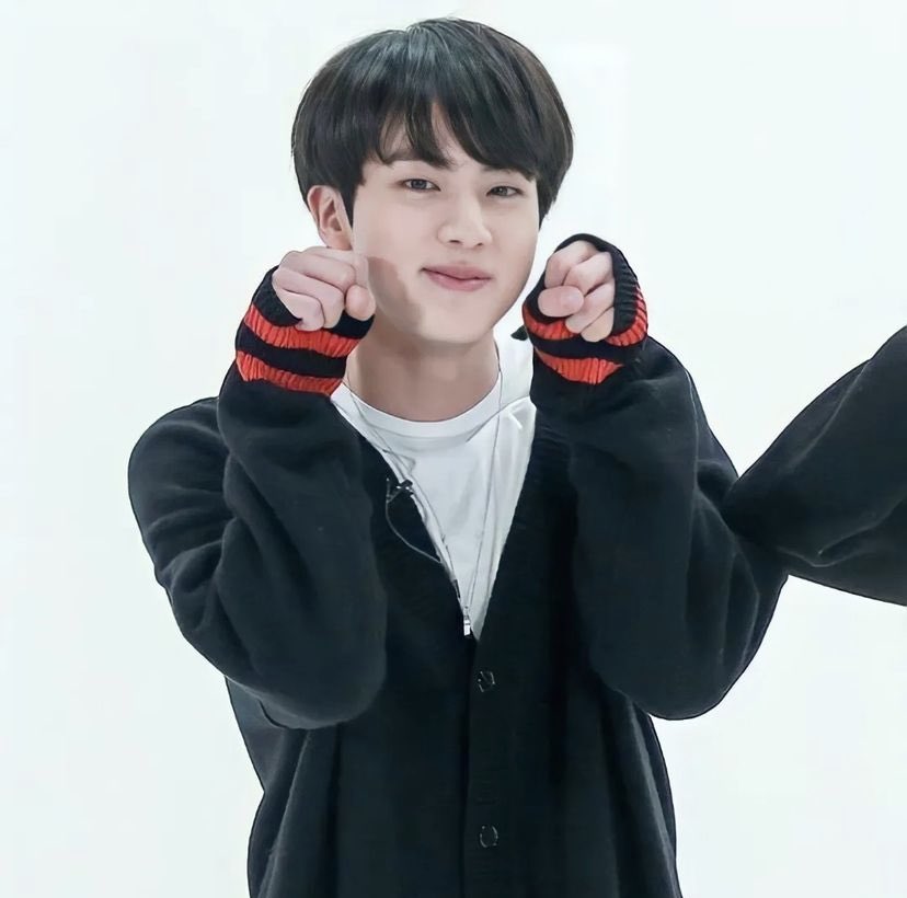 whalien_77's tweet photo. Te amo jin, gracias por tus letras preciosas y tu voz tan angelical que me llega hasta el alma, gracias por hacerme tan Feliz, te amo infinitamente and fuck you big shit hybehate 

WE ARE BY YOUR SIDE JIN
BTS IS 7 https://t.co/ccQW0PQ2or