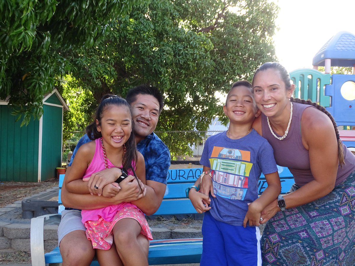 HUGSHawaii's tweet photo. It was another night of fun at the HUGS House at our Respite recently. Big Mahalo to our #volunteers, and Mens and Wahine Leadership groups for helping out and always going above and beyond.
#HUGSHawaii #40yearsofHUGS https://t.co/r4FHUEGUeM