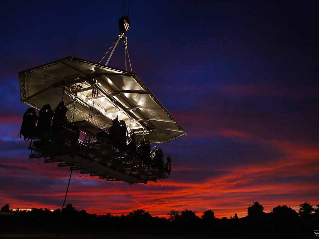 DONDEIRweb's tweet photo. ¿Andas buscando un plan especial? ¡Qué tal comer a 45 metros de altura! 🍽🍷 Si siempre has querido ir a Dinner in the Sky, te dejamos los precios de 2022 ✨ https://t.co/OnLQ8l8FYh
