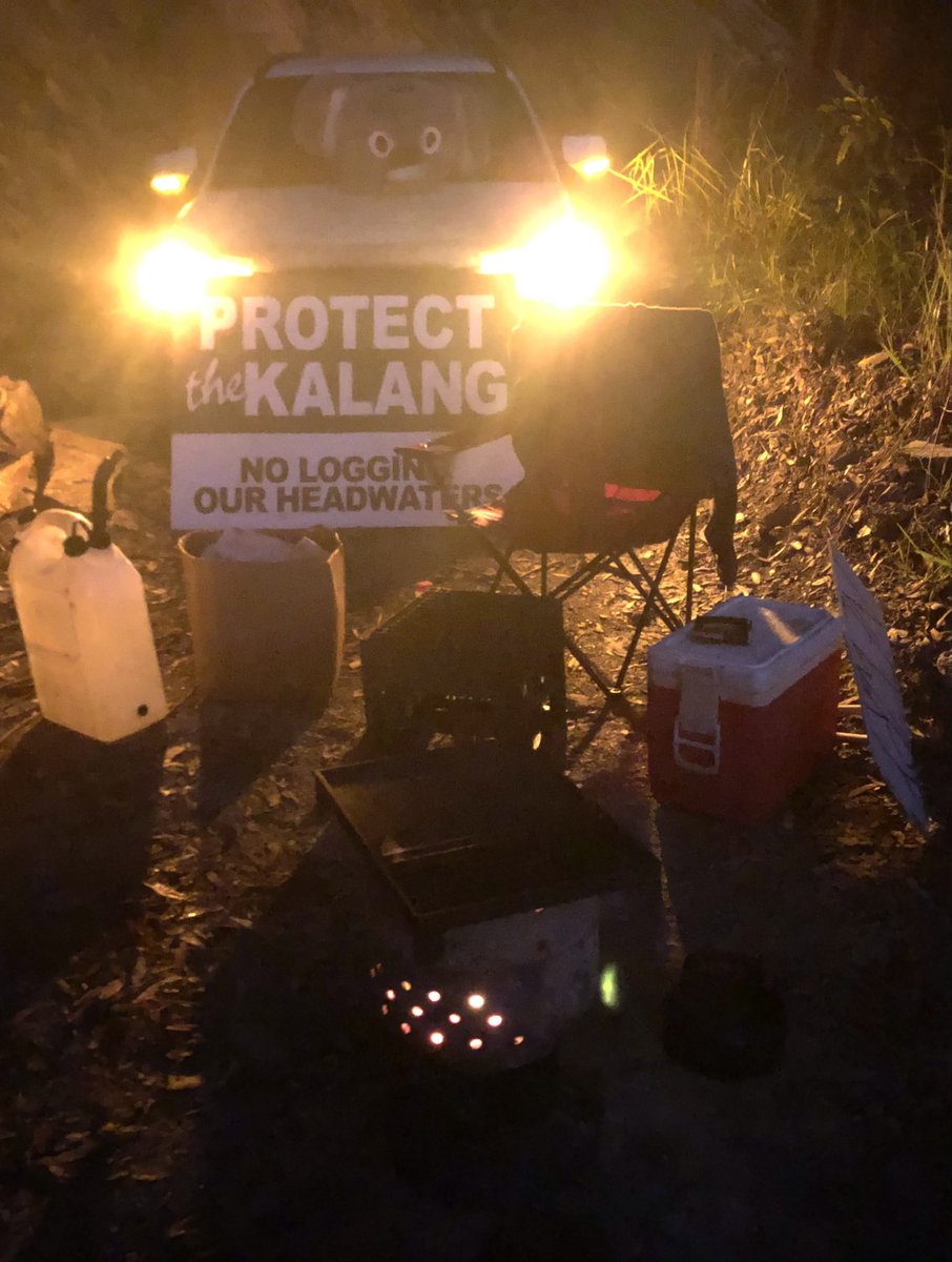 tim_cadman's tweet photo. Morning! #SaveOakes https://t.co/r5OR3ZUvrW