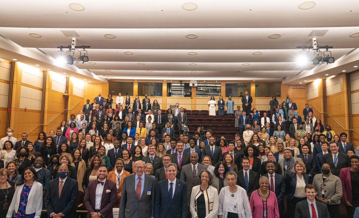 SecBlinken's tweet photo. We celebrated milestone anniversaries for the @PickeringProg, @RangelProgram, @PayneFellowship, and @FAITFellowship today. These programs have enriched our institution, foreign policy, and development work in ways that are immeasurable, but so incredibly powerful. https://t.co/JijdTXZdbe