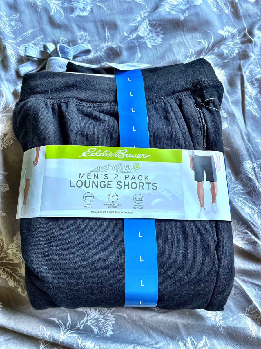 mrcrow138's tweet photo. You want to know just how cool I am? I a@ super stoked that my favorite Jammie shorts were on sale 2/$8.99 💥 #jammies #slashingprices https://t.co/A4HyYr6mBQ