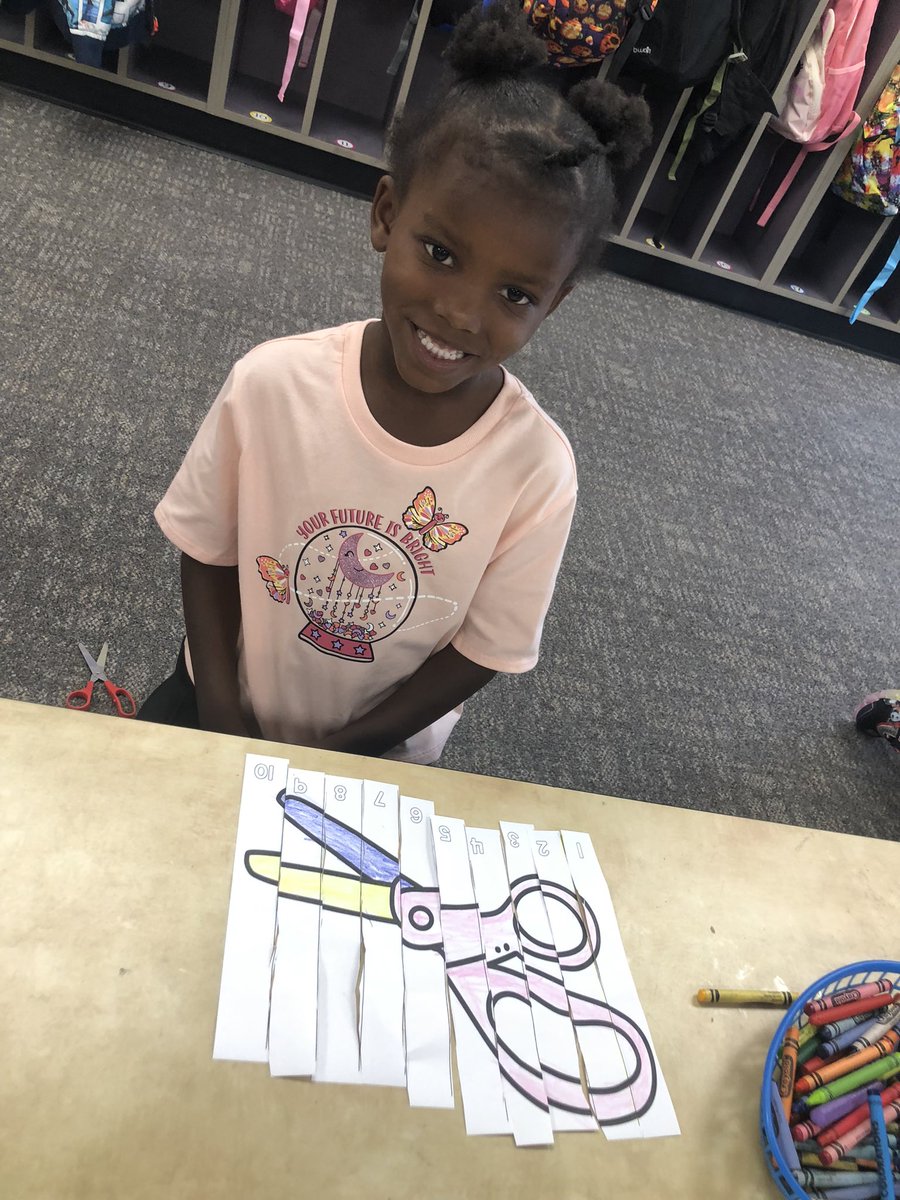 Ashley Schlueter tweet media