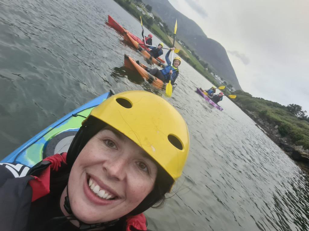KayakingKilcar's tweet photo. The evening’s are getting shorter so we have to go out earlier . #Donegalbay #wehaveitall #swdt https://t.co/JQBNNtsbLr
