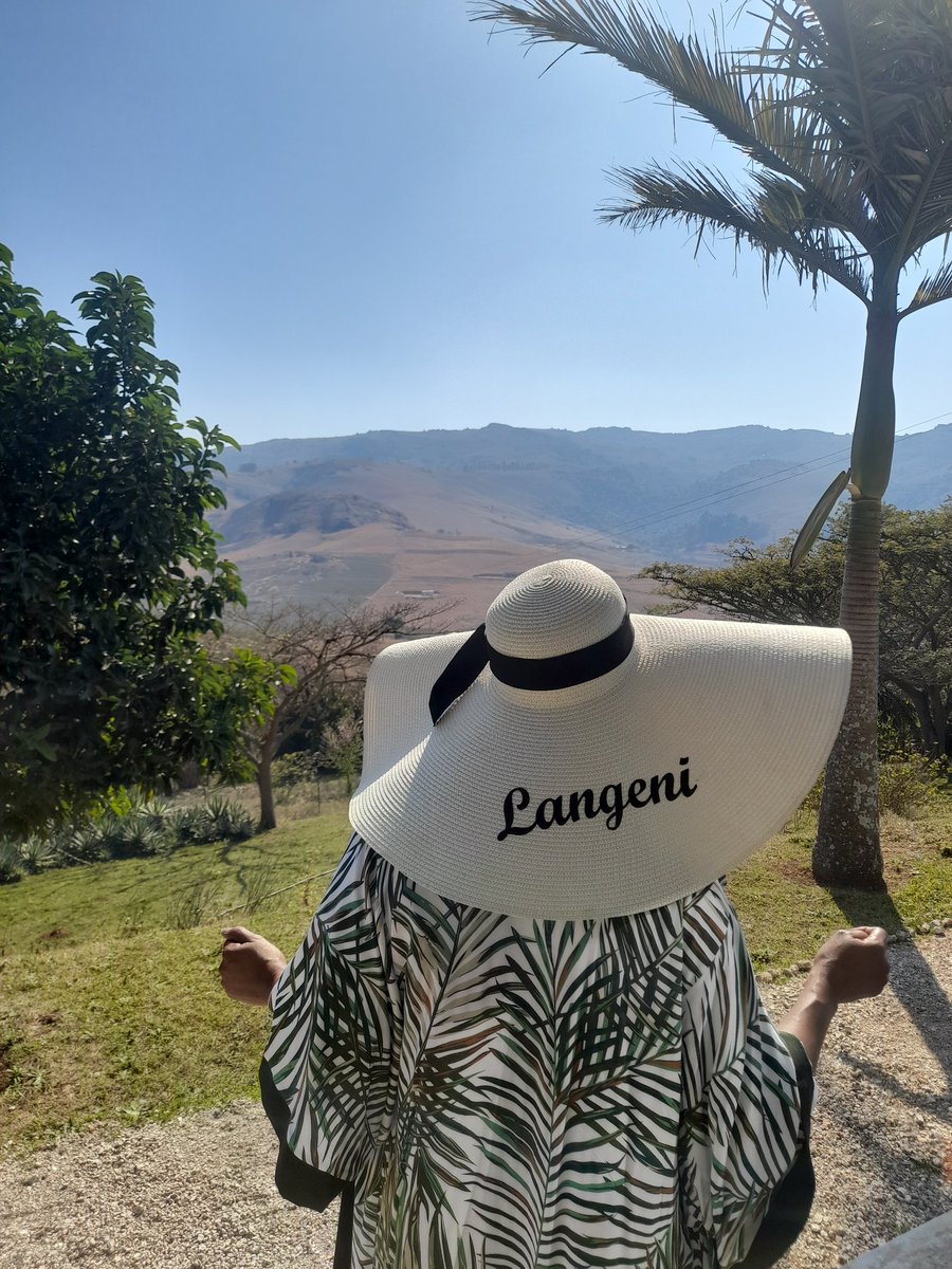 Rocking another hat from fabric fantasies <a href="/sakhyol/">Fabric Fantasies</a> R350